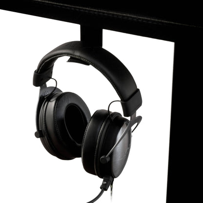 D16M gaming desk 07