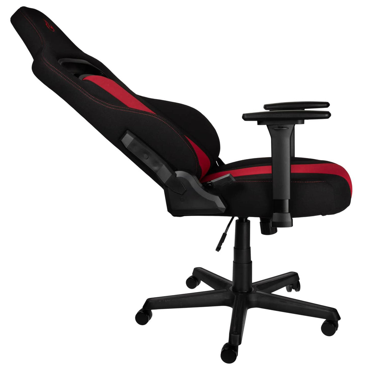E250 gaming chair by Nitro Concepts