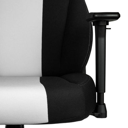 E250 gaming chair by Nitro Concepts